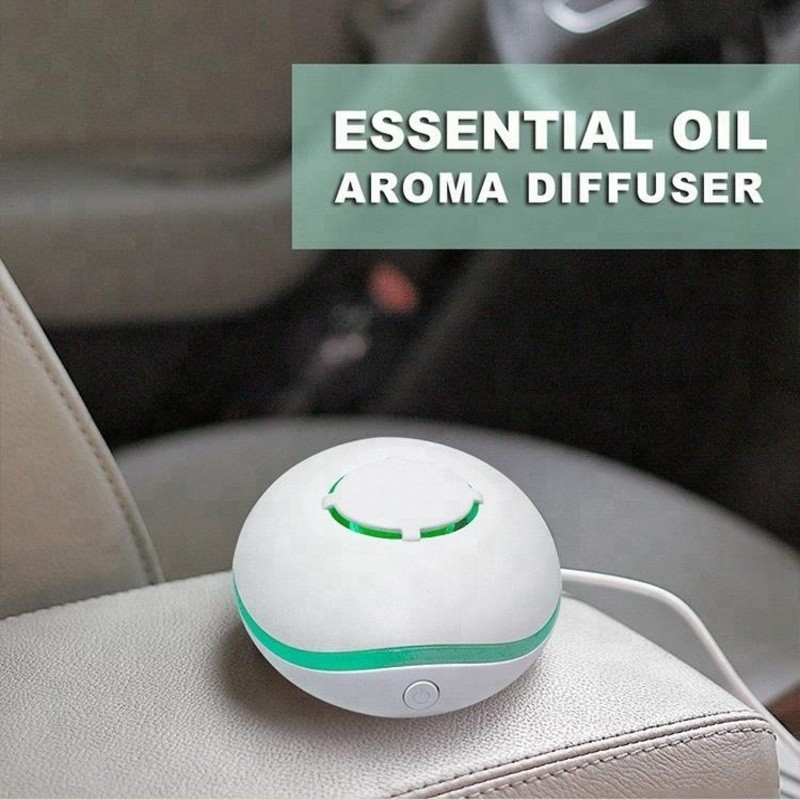 Diffusor portátil de carga por USB de 7 colores Luces ultrasónicas Aromaterapia con aire Diffusor de aceite esencial sin agua